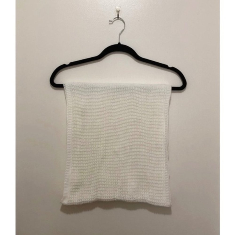 White Infinity Scarf - Picture 3 of 3